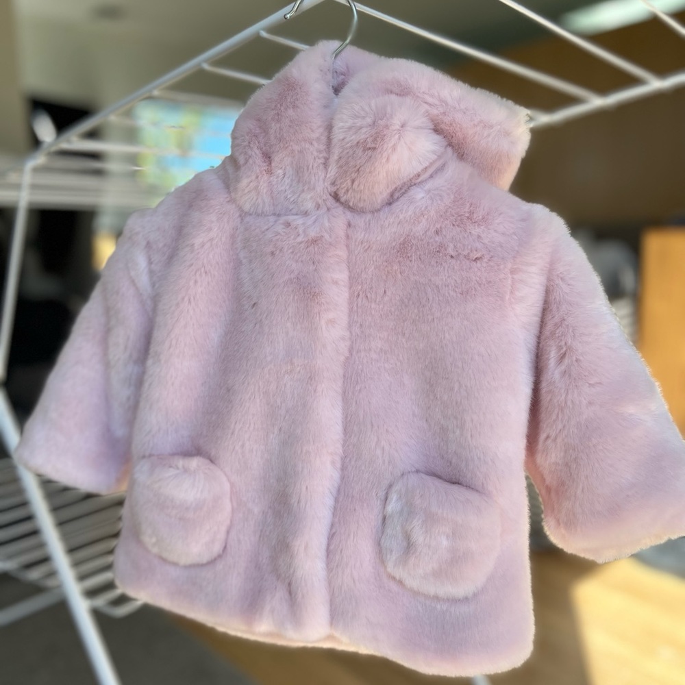 Hanna Andersson Fluffy Faux Fur hooded pink jacket